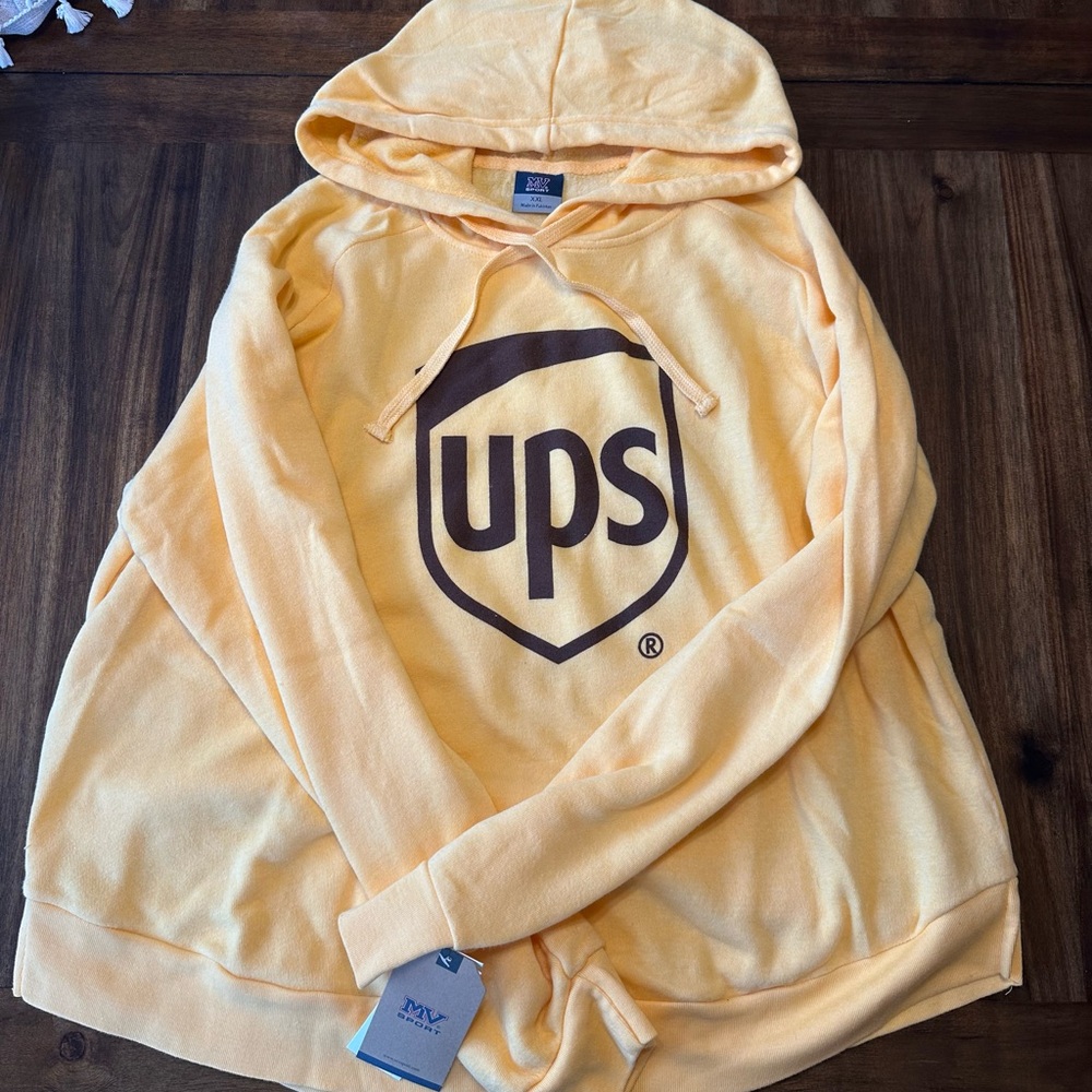 UPS Hoodie - Women’s Yellow New XXL